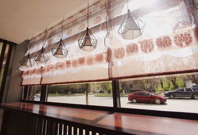 هتل Marton Palace Volgograd