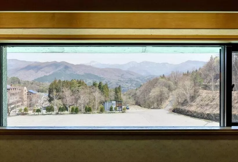 ホテル Oze Iwakura Resort