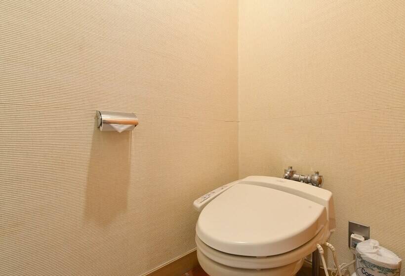 Hotel Oze Iwakura Resort