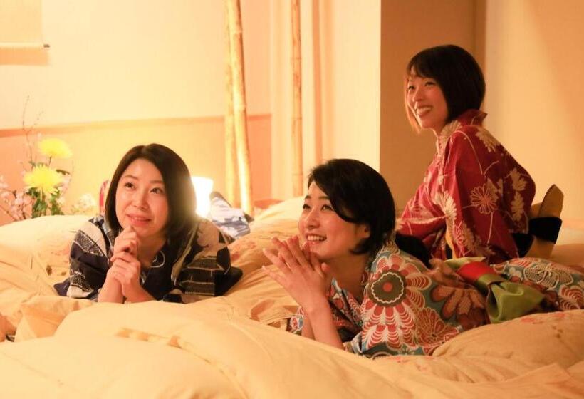 Отель Syukaen Yunohanazen