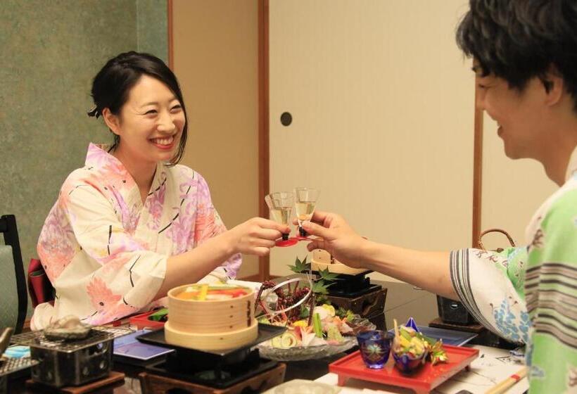 Отель Syukaen Yunohanazen