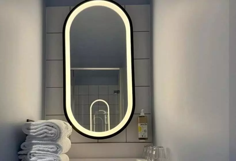 Greet Hotel Reims Tinqueux