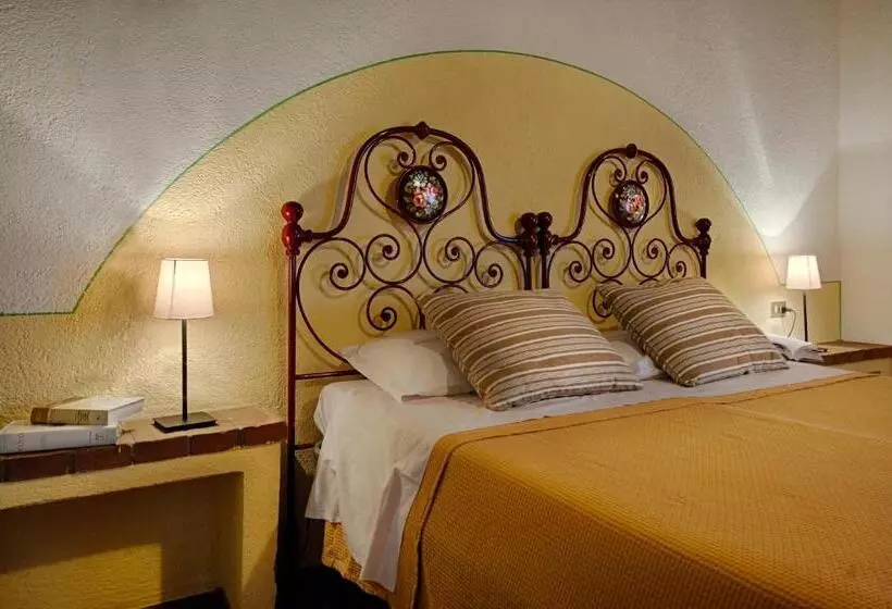 Hotelli Agriturismo Poggio Bonelli