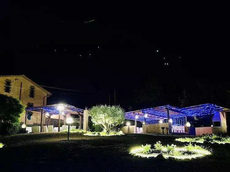 ホテル Casale Serena