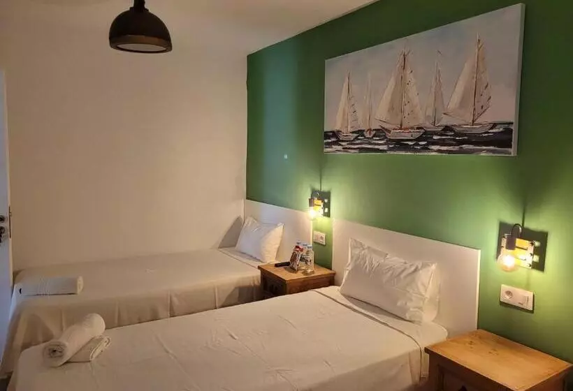 Hotelli Chabela S Hostel