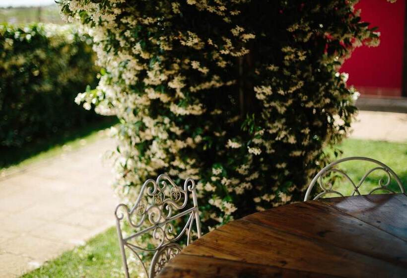 هتل Country Resort Le Due Ruote