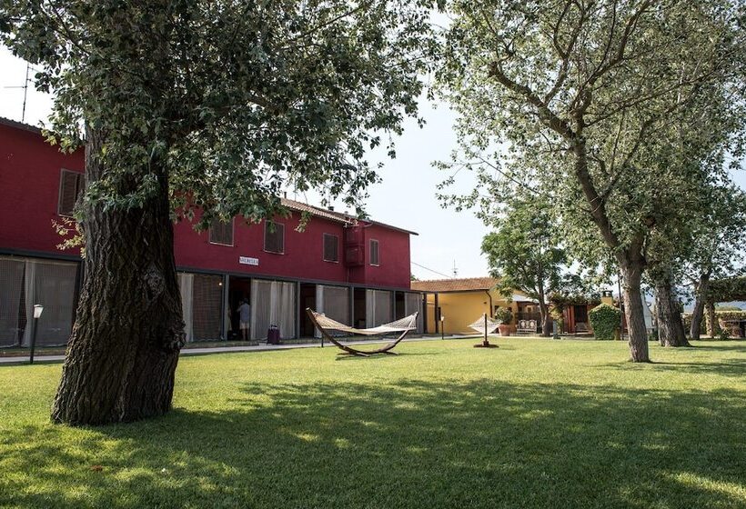 هتل Country Resort Le Due Ruote