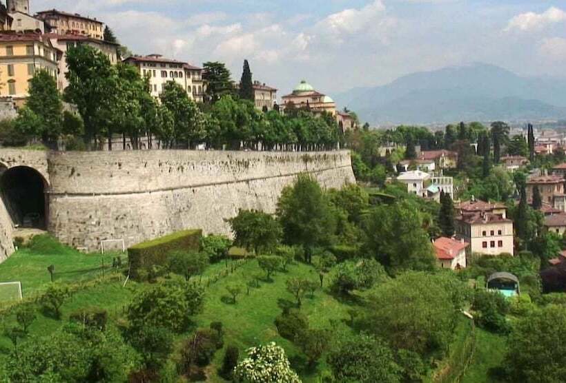 هتل Donizetti Royal