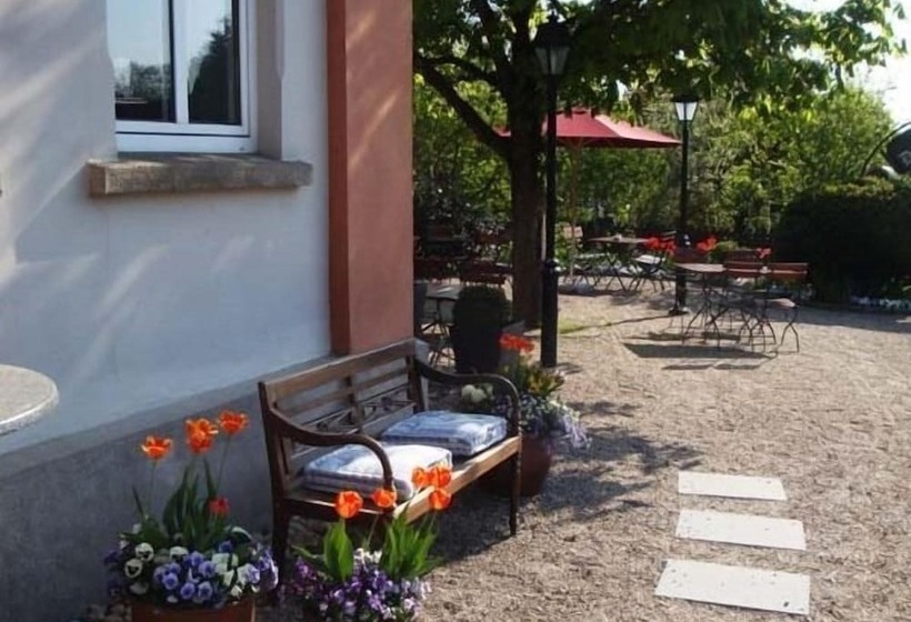 Dorfschänke Deggendorf Ferienwohnung,appartement,hotelzimmer