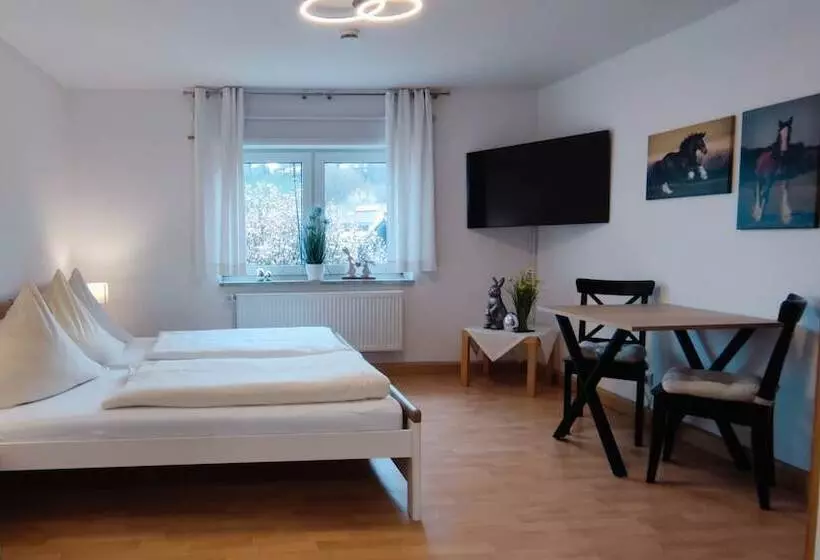 Dorfschänke Deggendorf Ferienwohnung,appartement,hotelzimmer