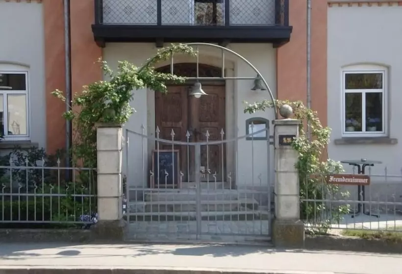 Dorfschänke Deggendorf Ferienwohnung,appartement,hotelzimmer