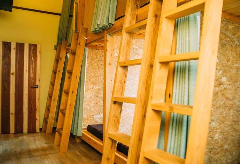 בית מלון כפרי Hida Takayama Guest House Tau   Hostel