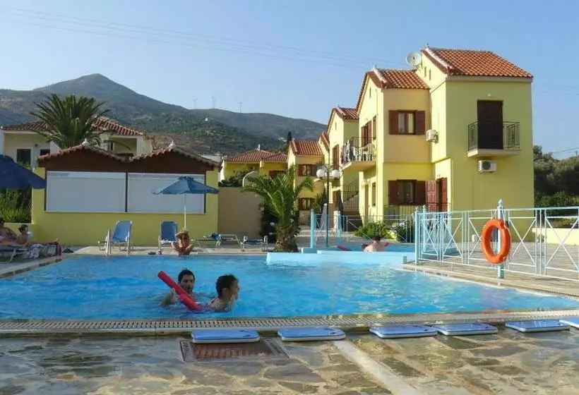 هتل Stella Apartments