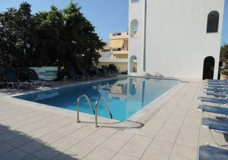 Hotelli Sterling Apartments