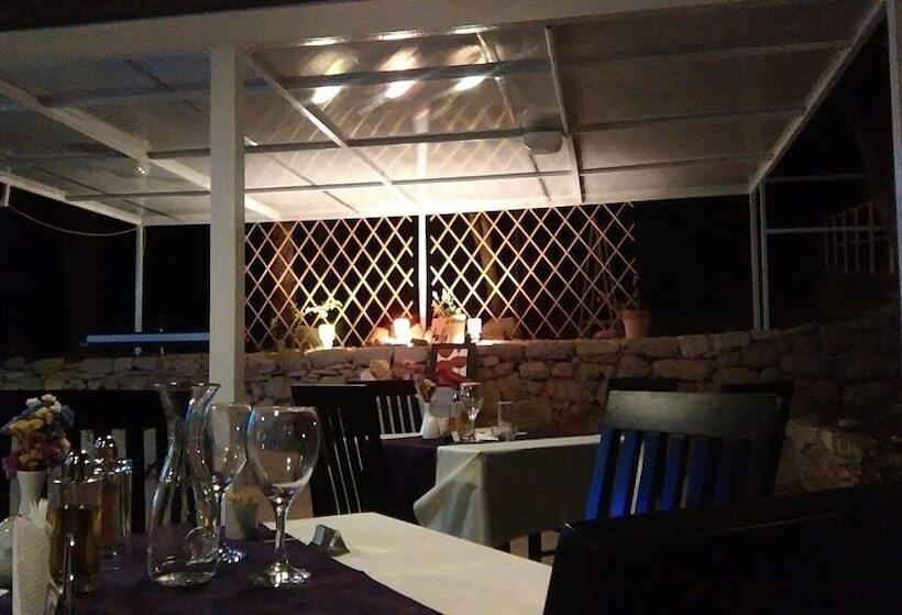 Szálloda Tourist Resort Milna Vis