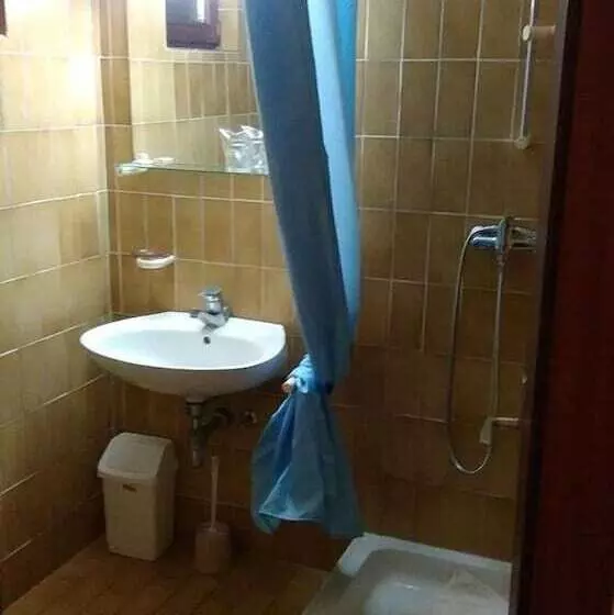 Hotelli Tourist Resort Milna Vis