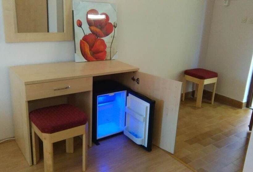 Szálloda Tourist Resort Milna Vis