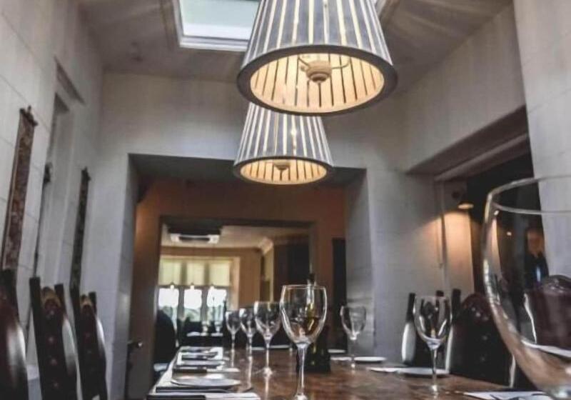 The Priory Hotel And Restaurant