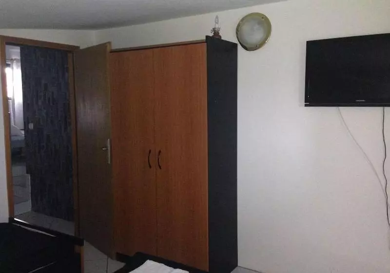 هتل Apartments Dali