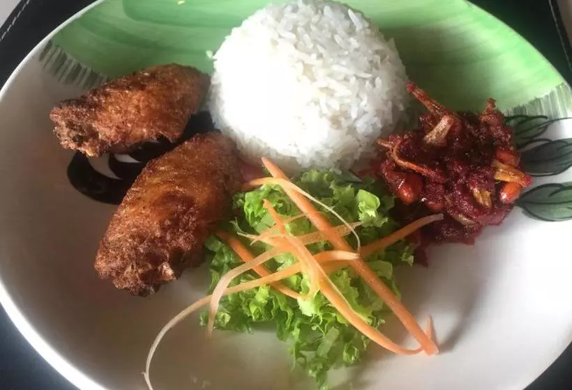 هتل Baan Bangrak Residence