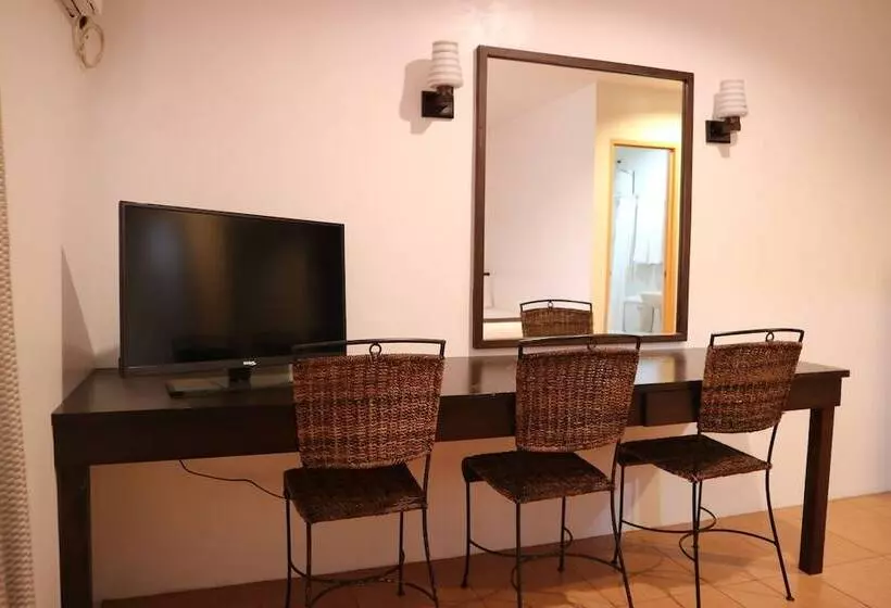 هتل Casa Palmeras