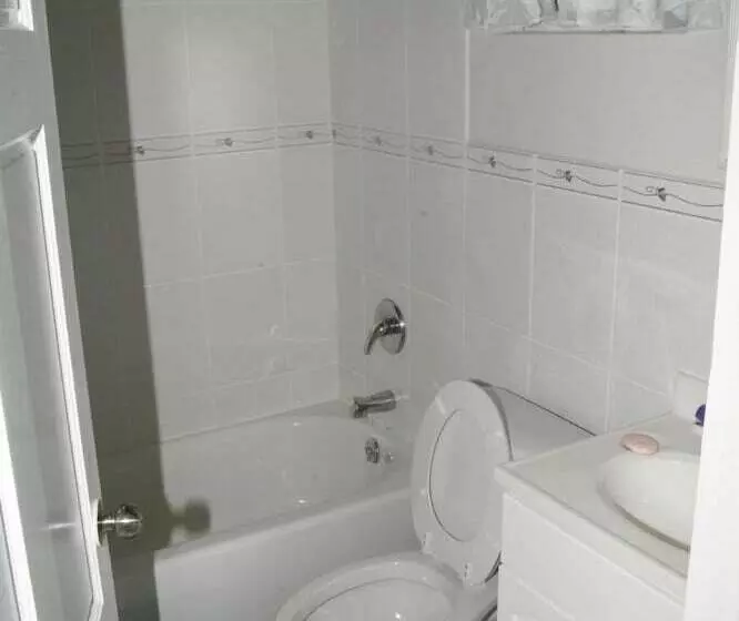 هتل Friars Hill Cottage