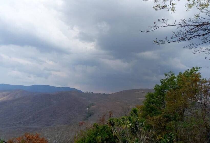 هتل Inn On The Vumba