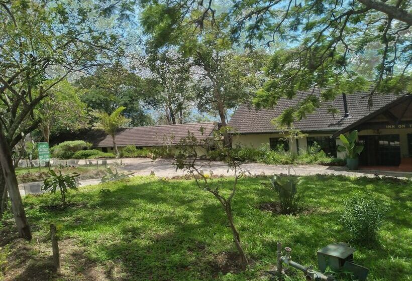 هتل Inn On The Vumba