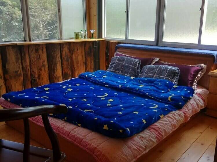 هتل Meet By Chance   Hostel