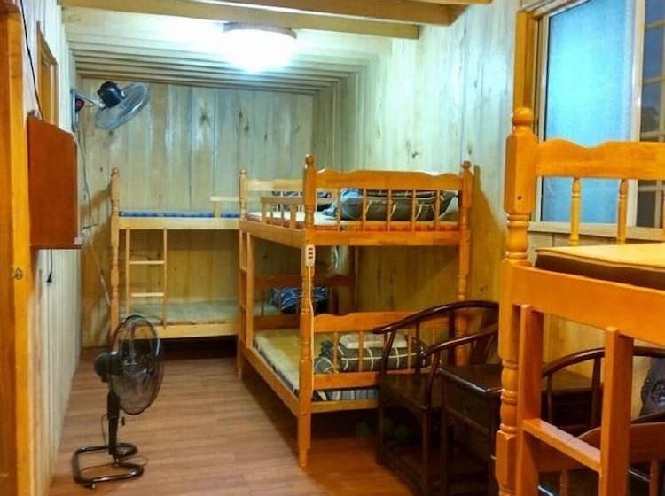 هتل Meet By Chance   Hostel