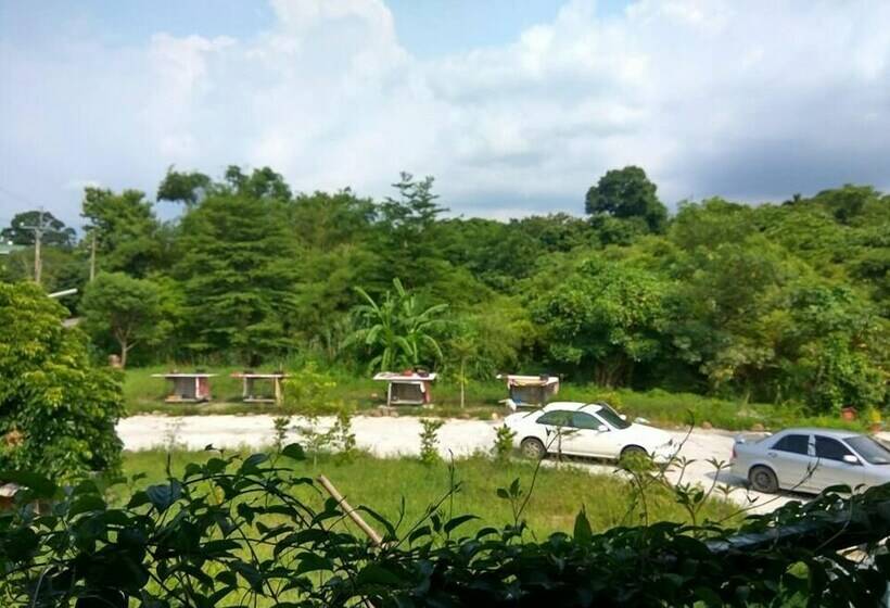 هتل Meet By Chance   Hostel