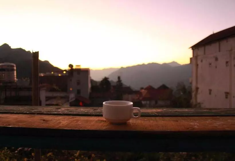 هتل Sapa Tatu Homestay