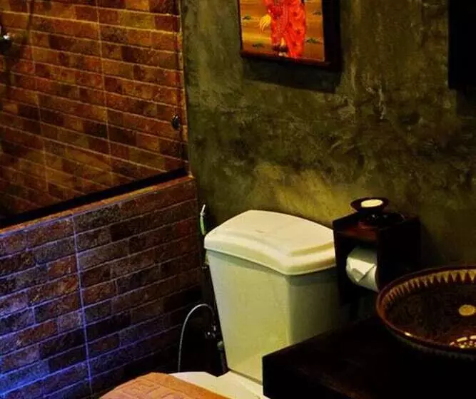 هتل Sawasdeesukhothai Resort