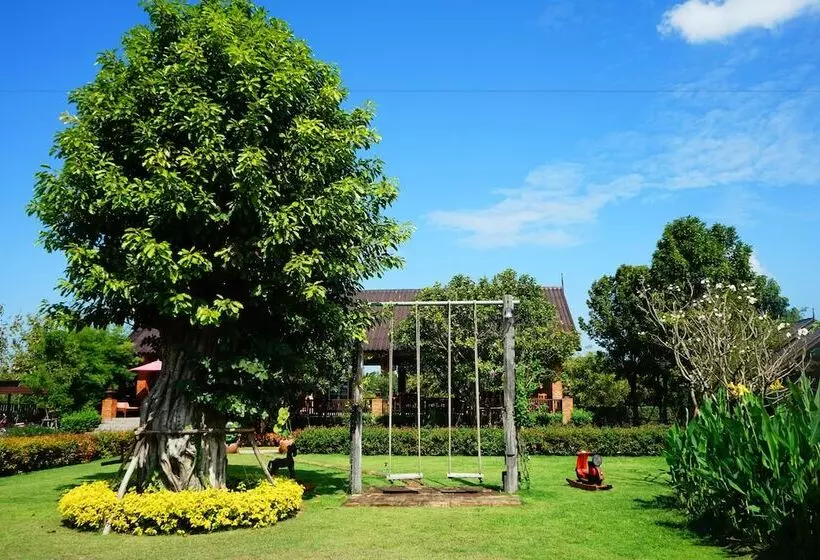 هتل Sawasdeesukhothai Resort