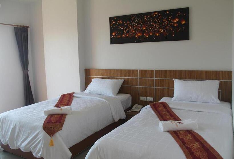 هتل Tawan Anda Garden