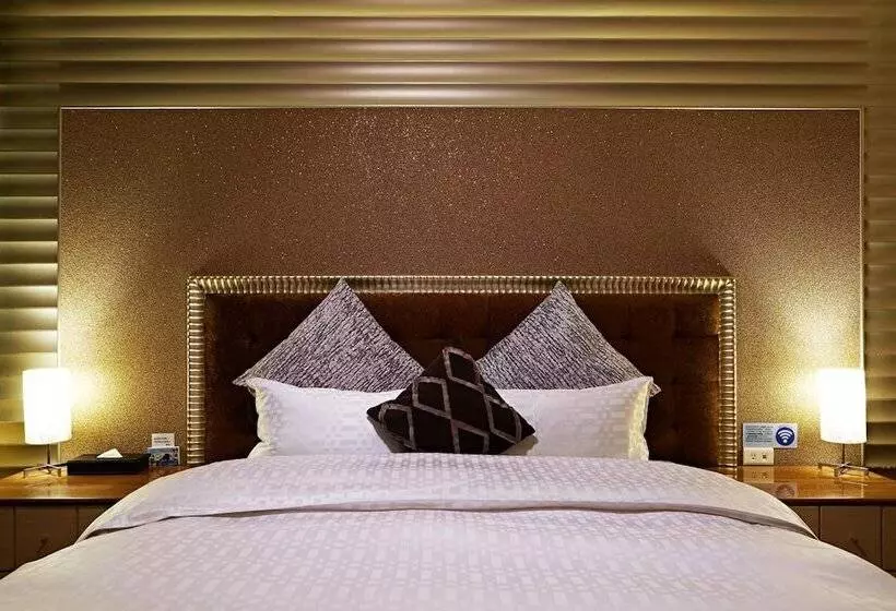 Prague Spring Boutique Motel