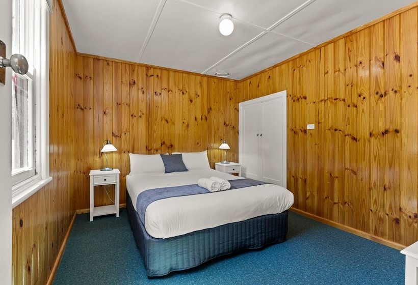 Отель Bright Riverside Holiday Park