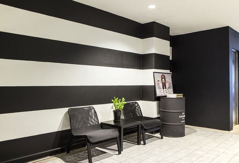 Crystal Hotel Huahin