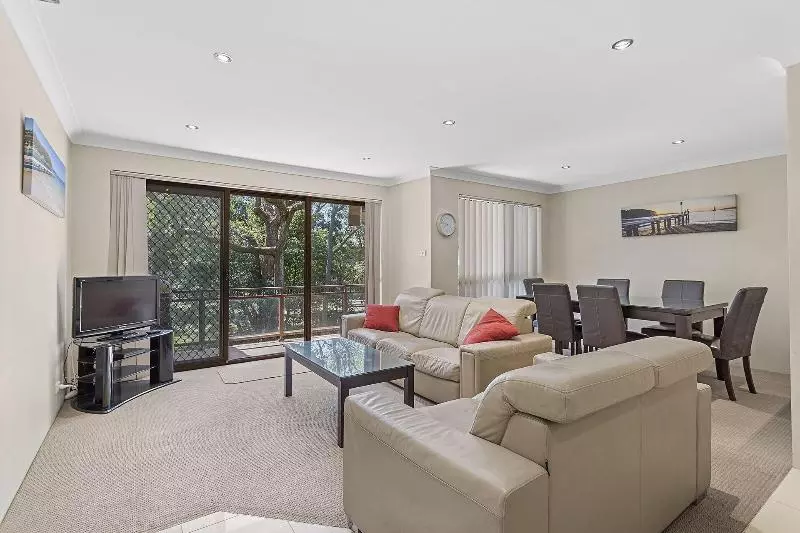 Hotelli Gowrie Ave, Bay Parklands, Unit 62, 2, Tristani