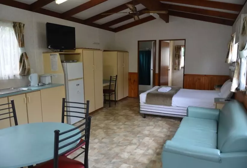 Hotelli Leisure Tourist Park
