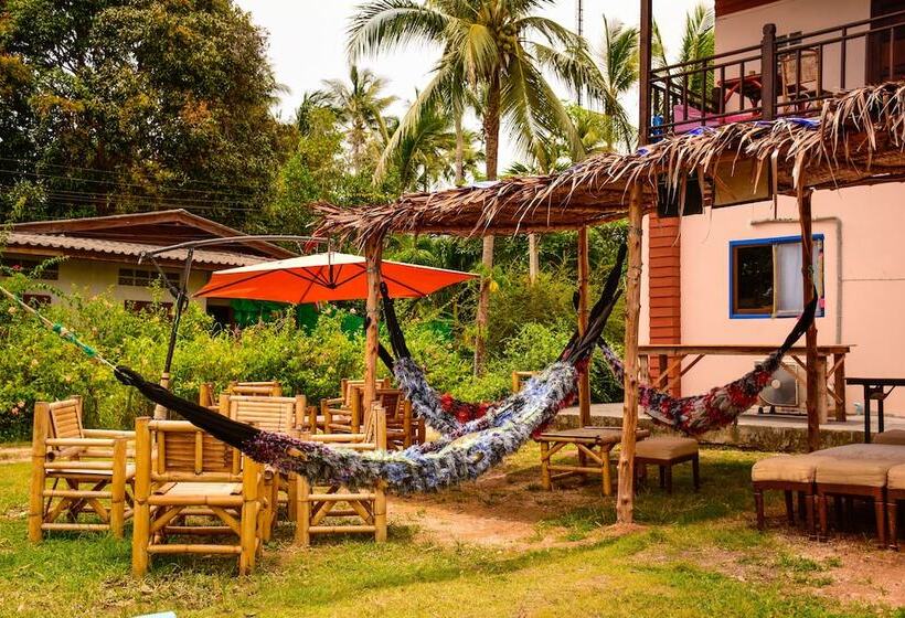 ホテル Love Station Hostel