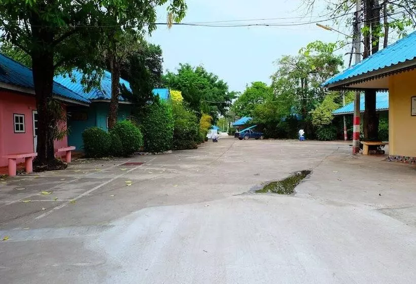 هتل P Resort