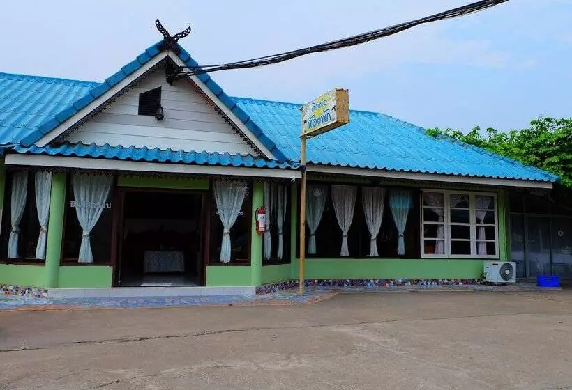 هتل P Resort