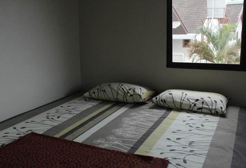 Szálloda Saeng Chan Apartment