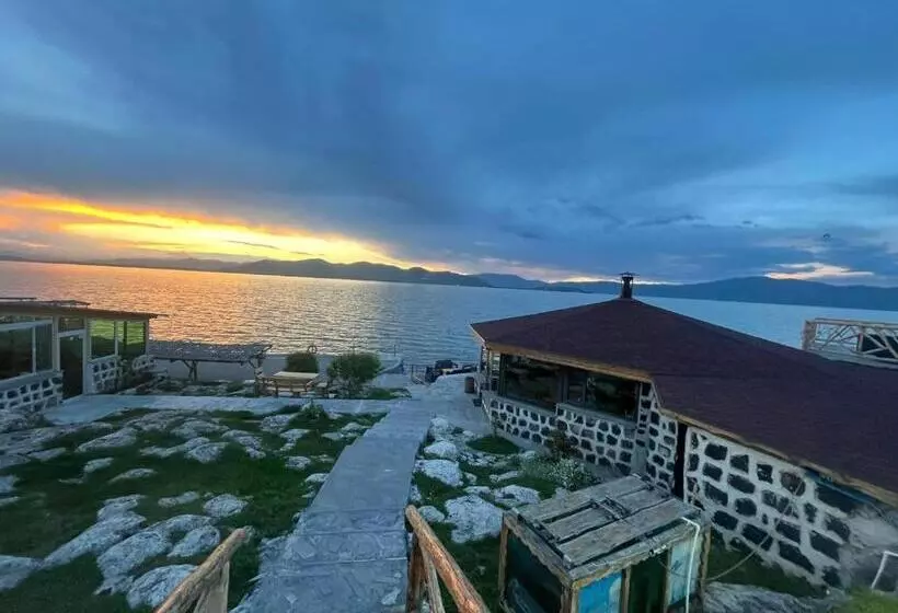 هتل Tsovasar Family Rest Complex
