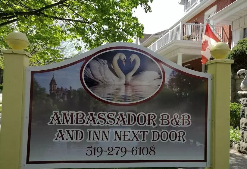 Hotelli Ambassador B&b Guest Home