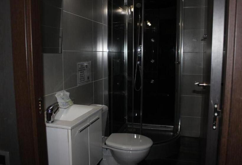 Отель Bcn Condal Hostal