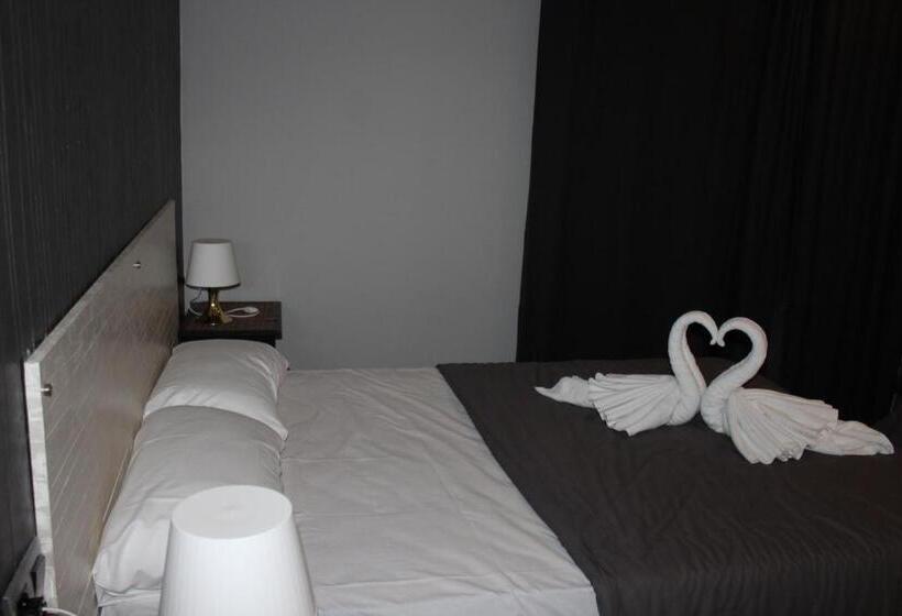 Отель Bcn Condal Hostal
