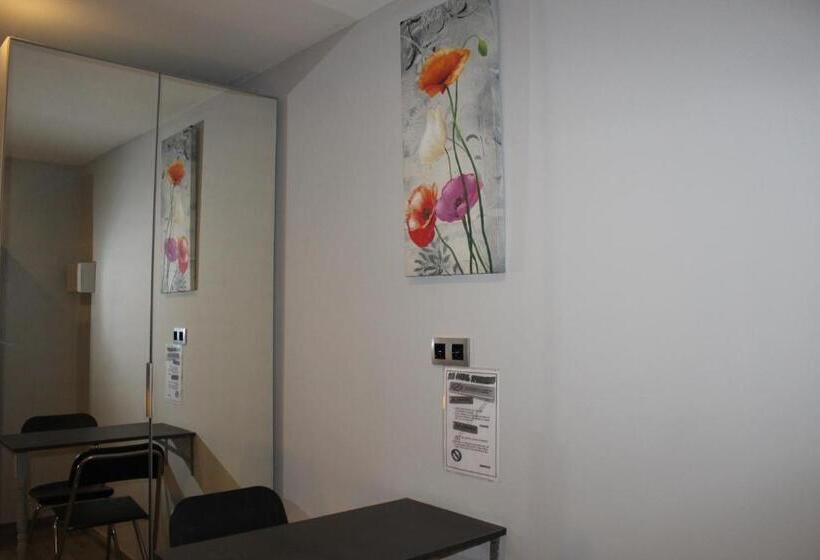 Отель Bcn Condal Hostal