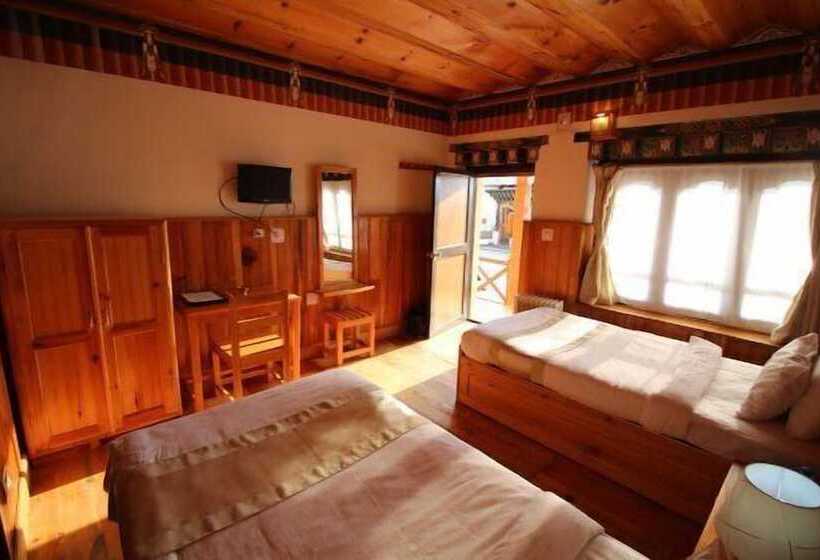 هتل Bongde Goma Resort